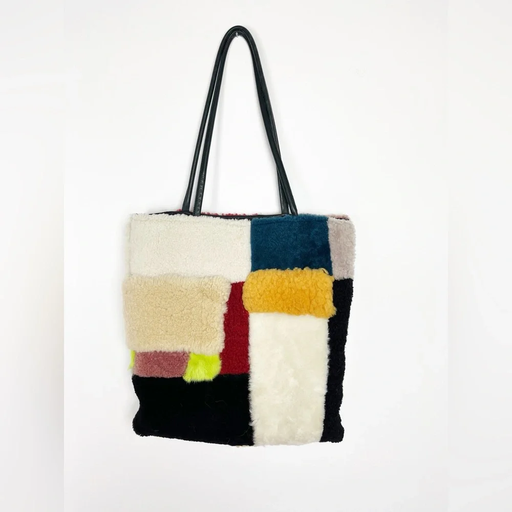 • Primecut • Shearling Patchwork Totebag - Picture 3 of 7